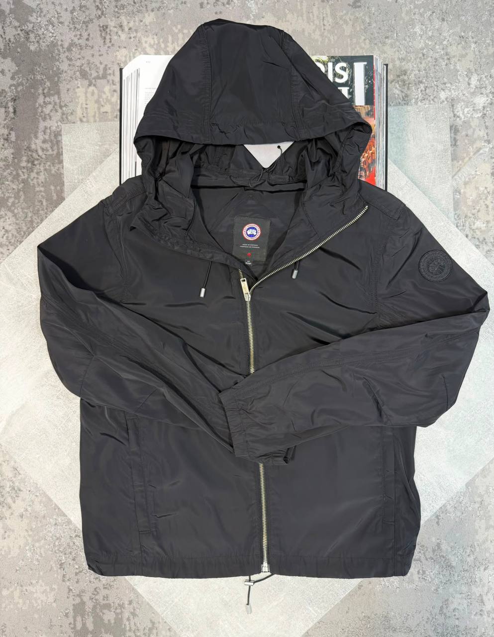 Canad Goos Windbreaker aj1209