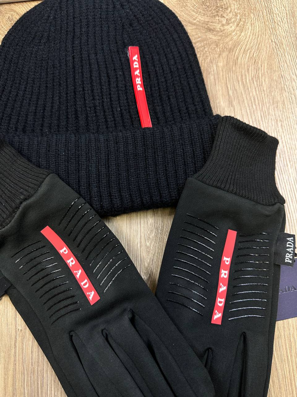 PRAD HAD AND GlOVES 🧤 SET to1209