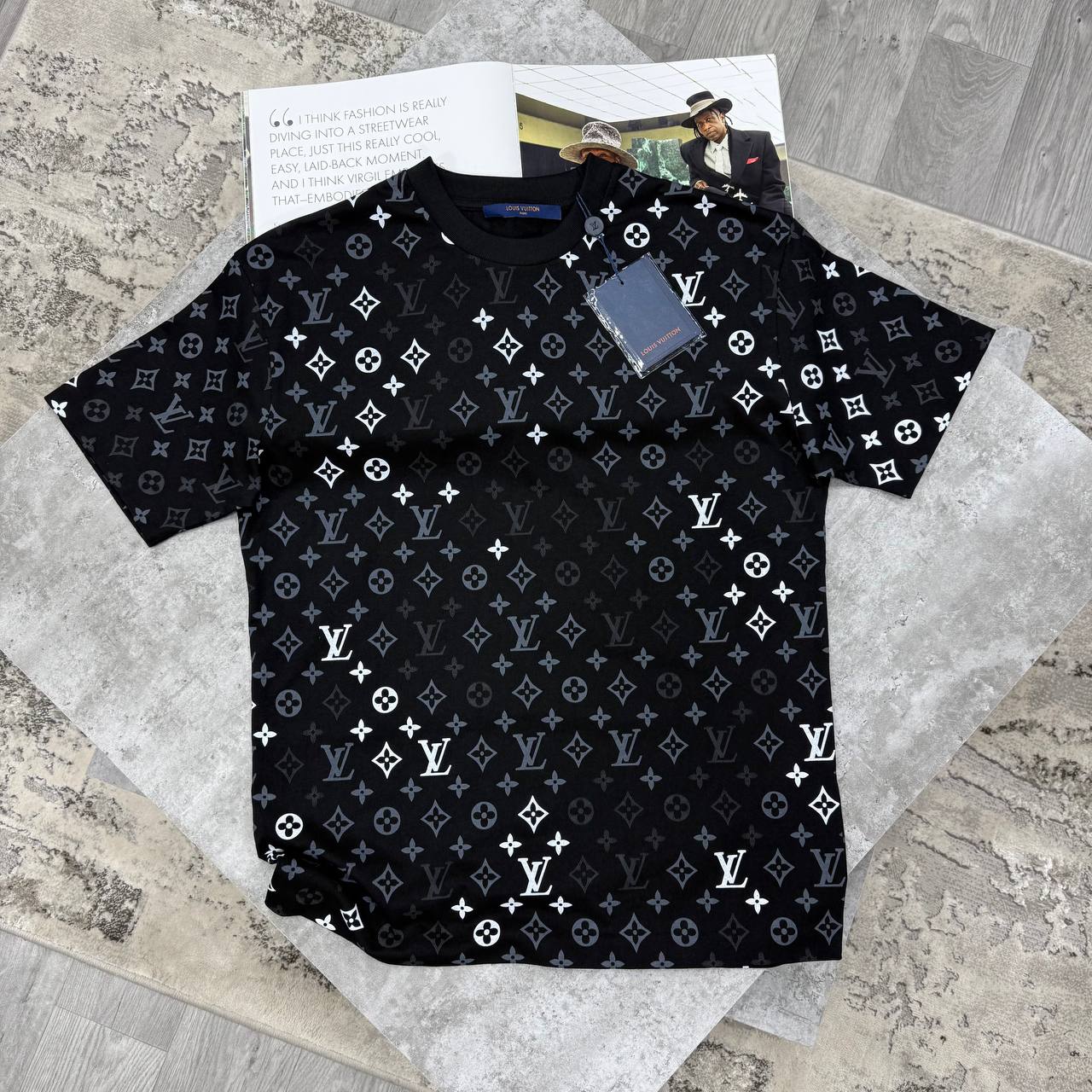 SUPER CLON LV TEE jay3006