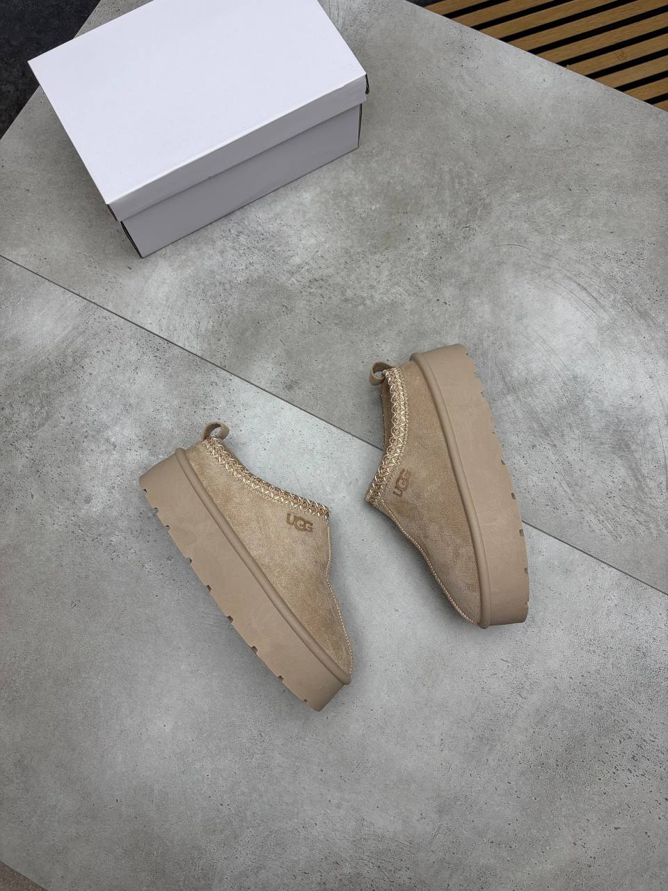 WOMENS UGGS am1309
