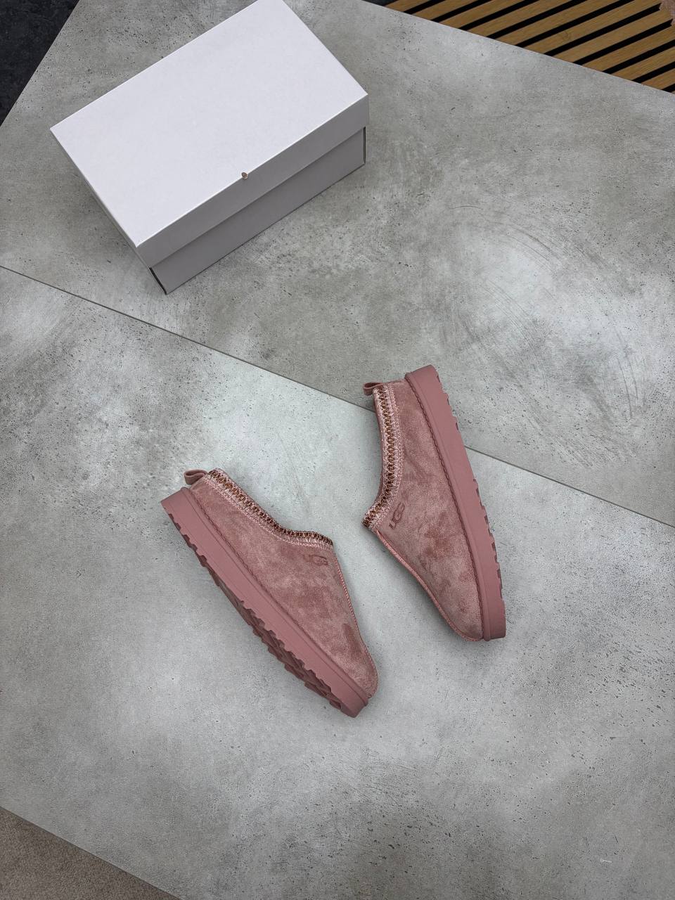 WOMENS UGGS am1309