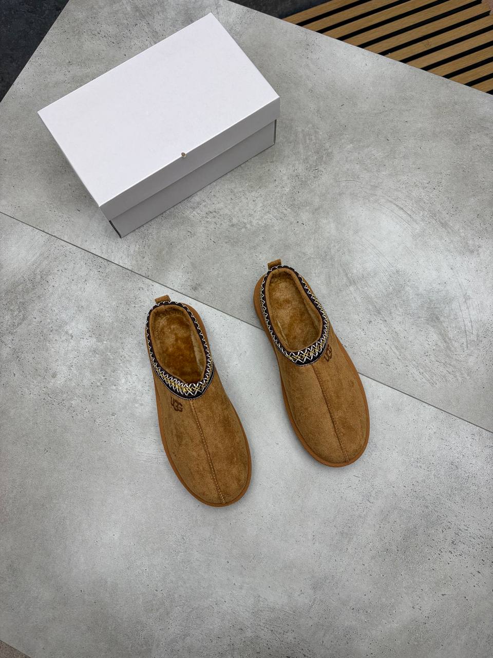 WOMENS UGGS am1309