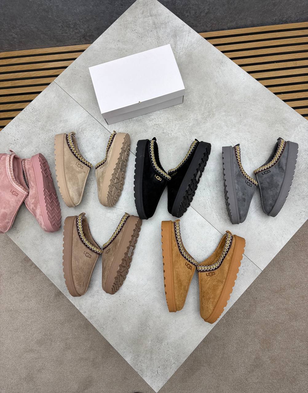 WOMENS UGGS am1309