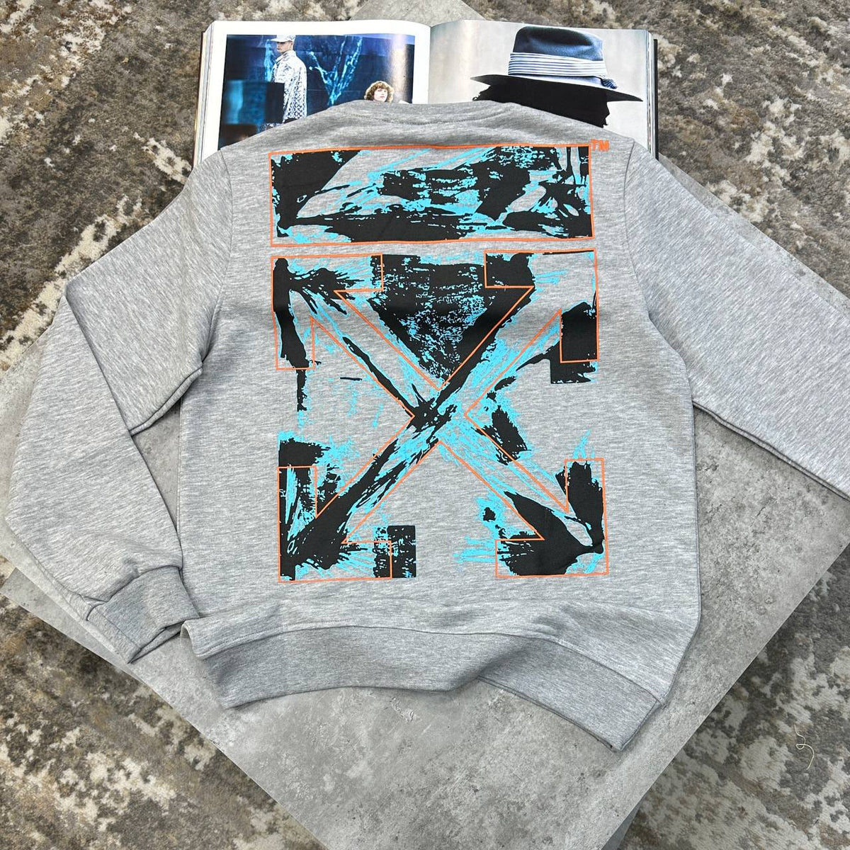 Superclon quality Off whit jumper ha1309
