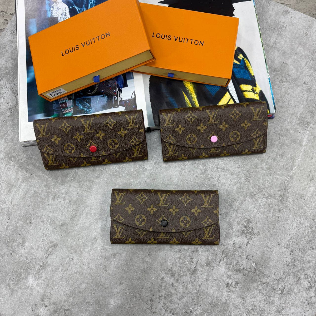 SUPER CLON LV LADIES WALLET WITH BOX ETC jay1509