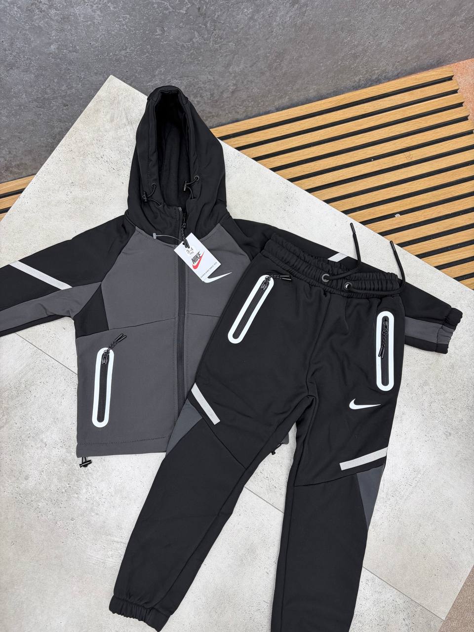 KIDS NIK TRACKSUITS am1809