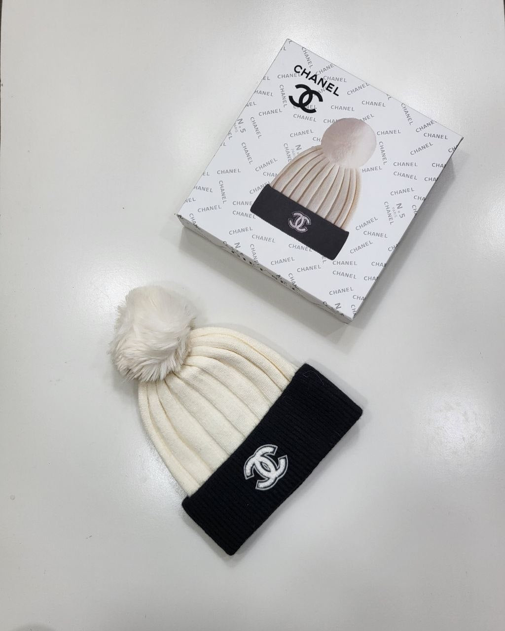 QUALITY CHANE BEANIE WITH BOX ak1609