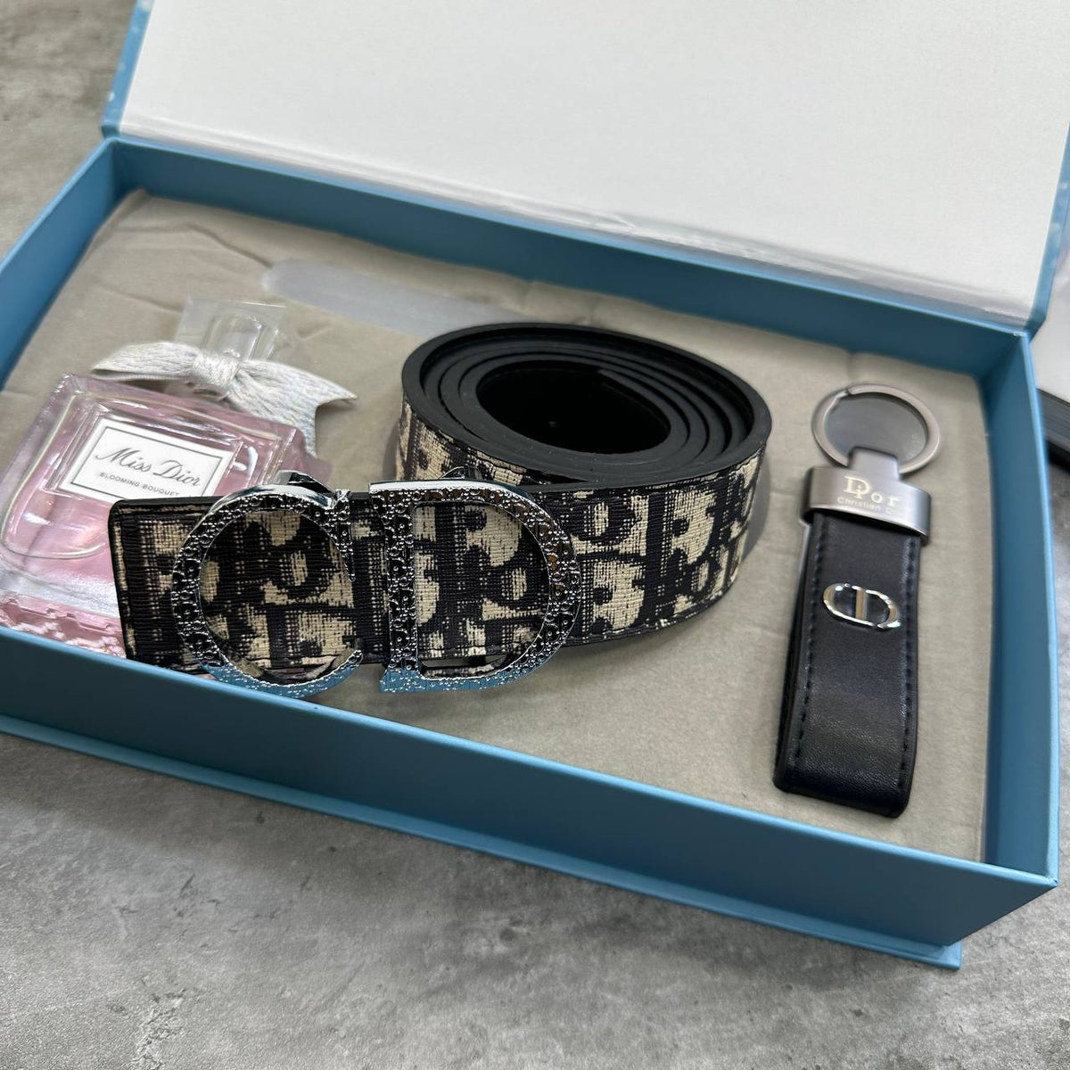 Superclon quality Dio ladies set ha1909