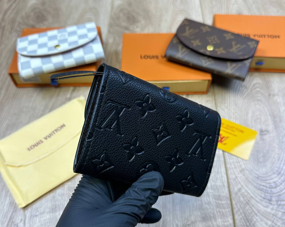 LV Women Wallet Comes with boxes to1909