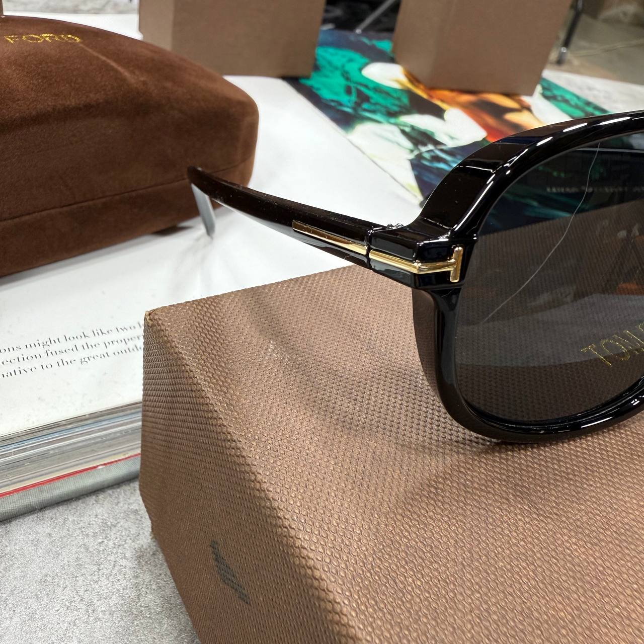 TOP QUALITY TOMFOR SUNGLASSES 🕶️ WITH FULL PACKAGING ETC jay2707