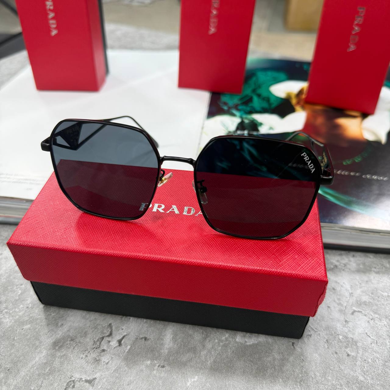 TOP QUALITY PRAD SUNGLASSES 🕶️ WITH FULL PACKAGING ETC jay2707