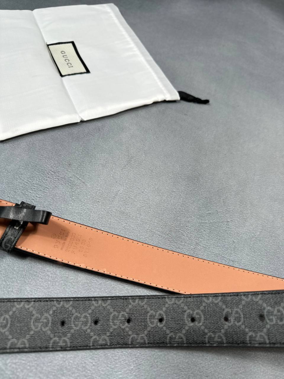 GUCIA BELTS COME WITH BOX am0109
