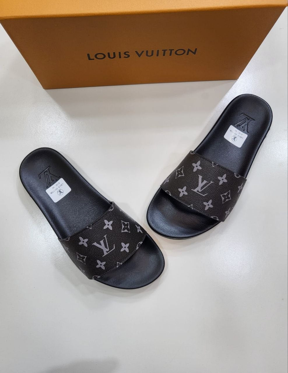 SUPERCLO QUALITY LOU VUITT SLIDERS ak2306