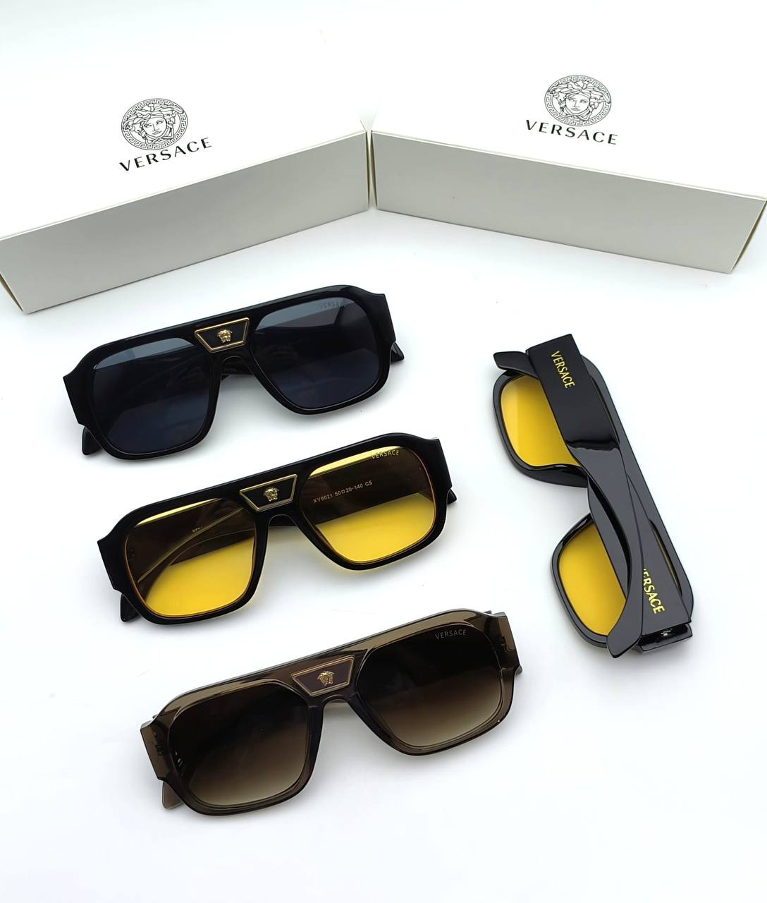 VERSAC SUNGLASSES COME WITH BOX ETC am2306