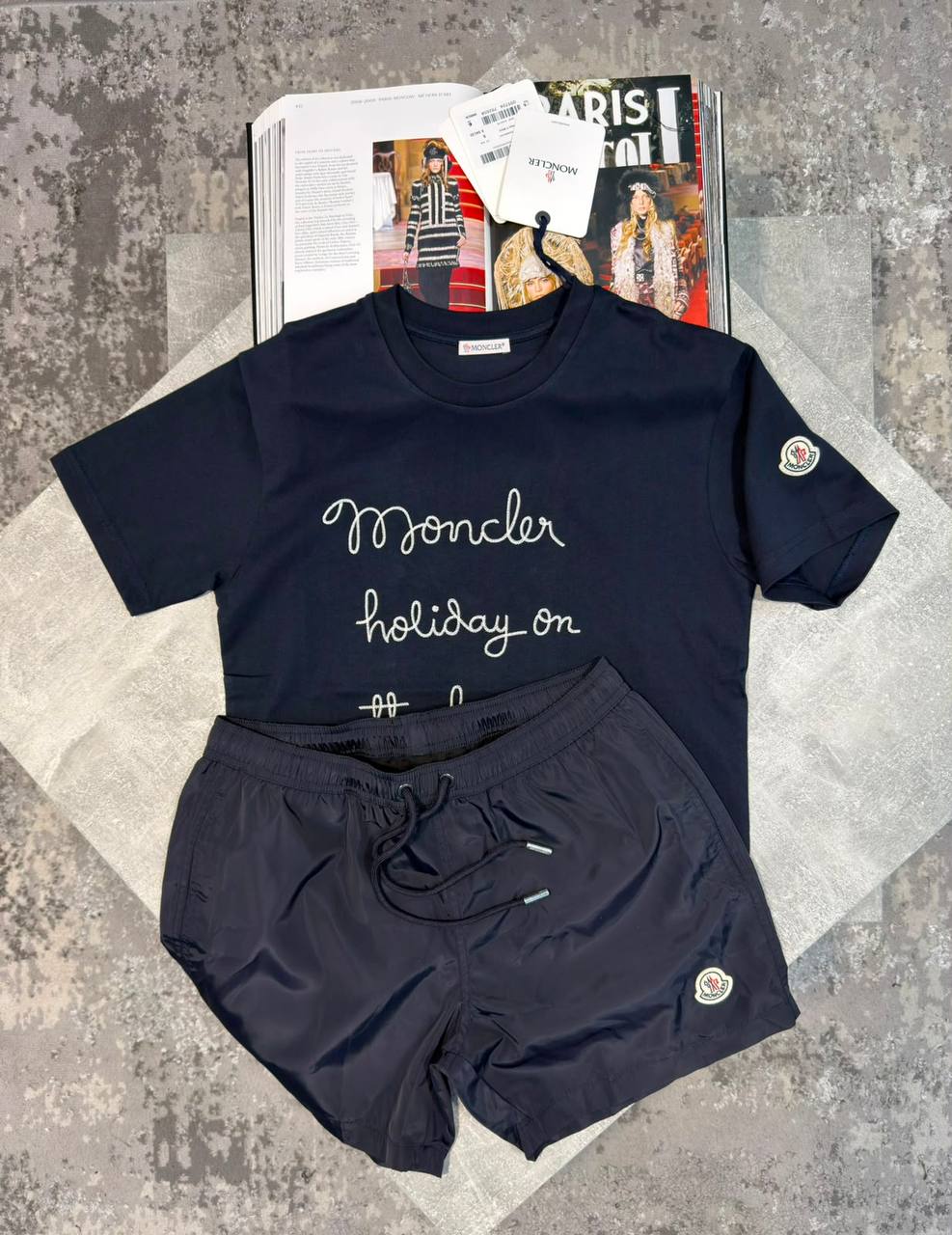 Moncle Shorts Set aj2406
