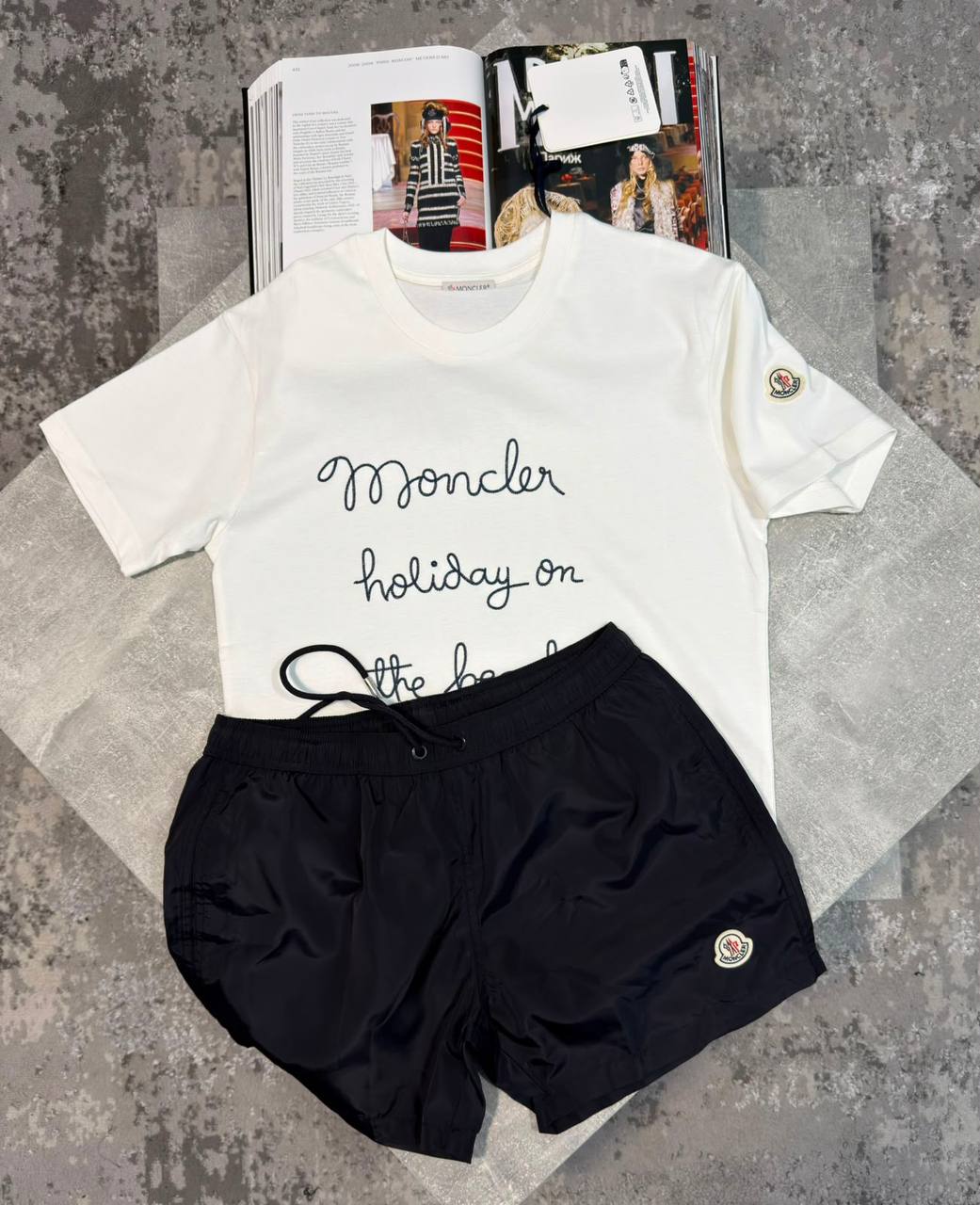Moncle Shorts Set aj2406