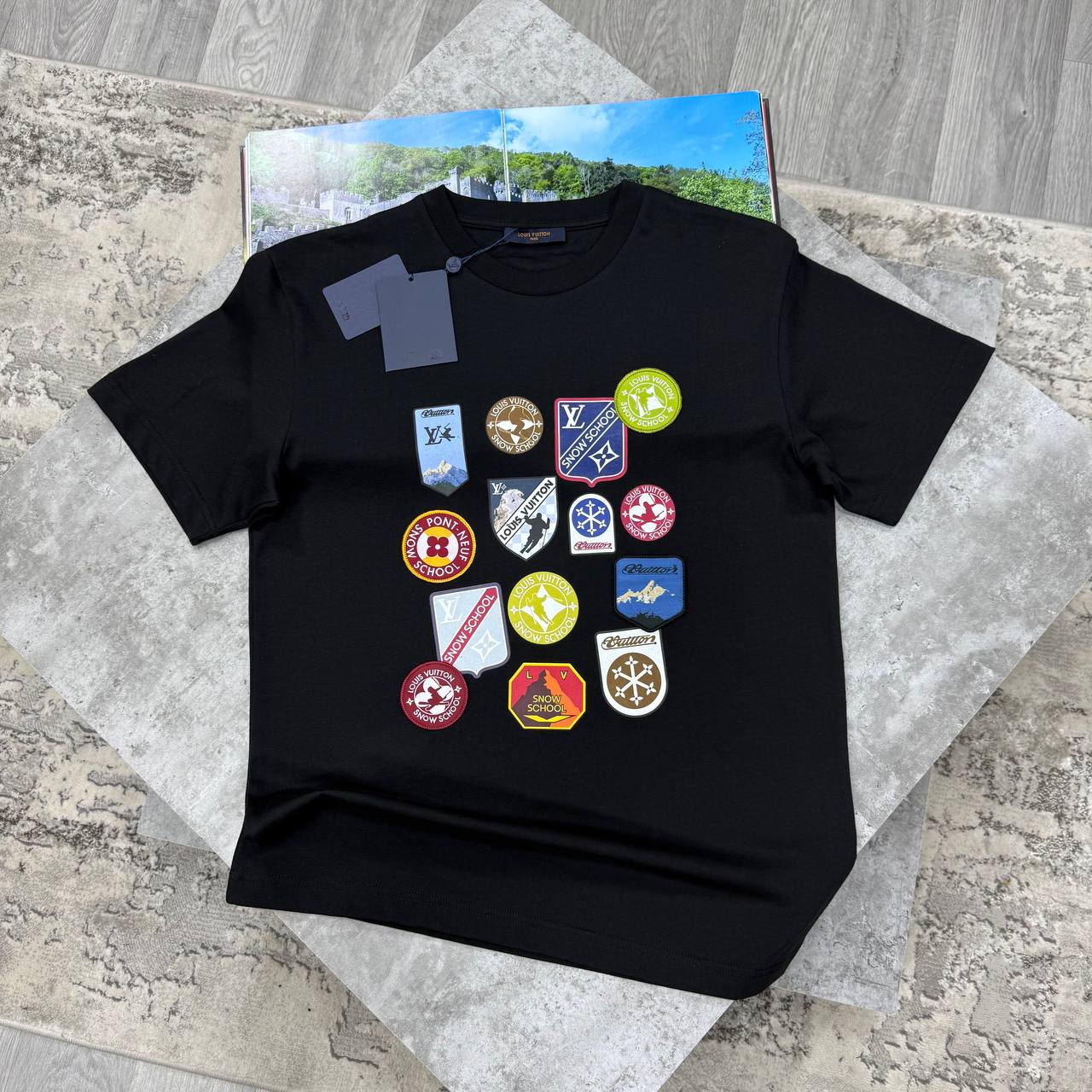 SUPER CLON LV TEE aj2806