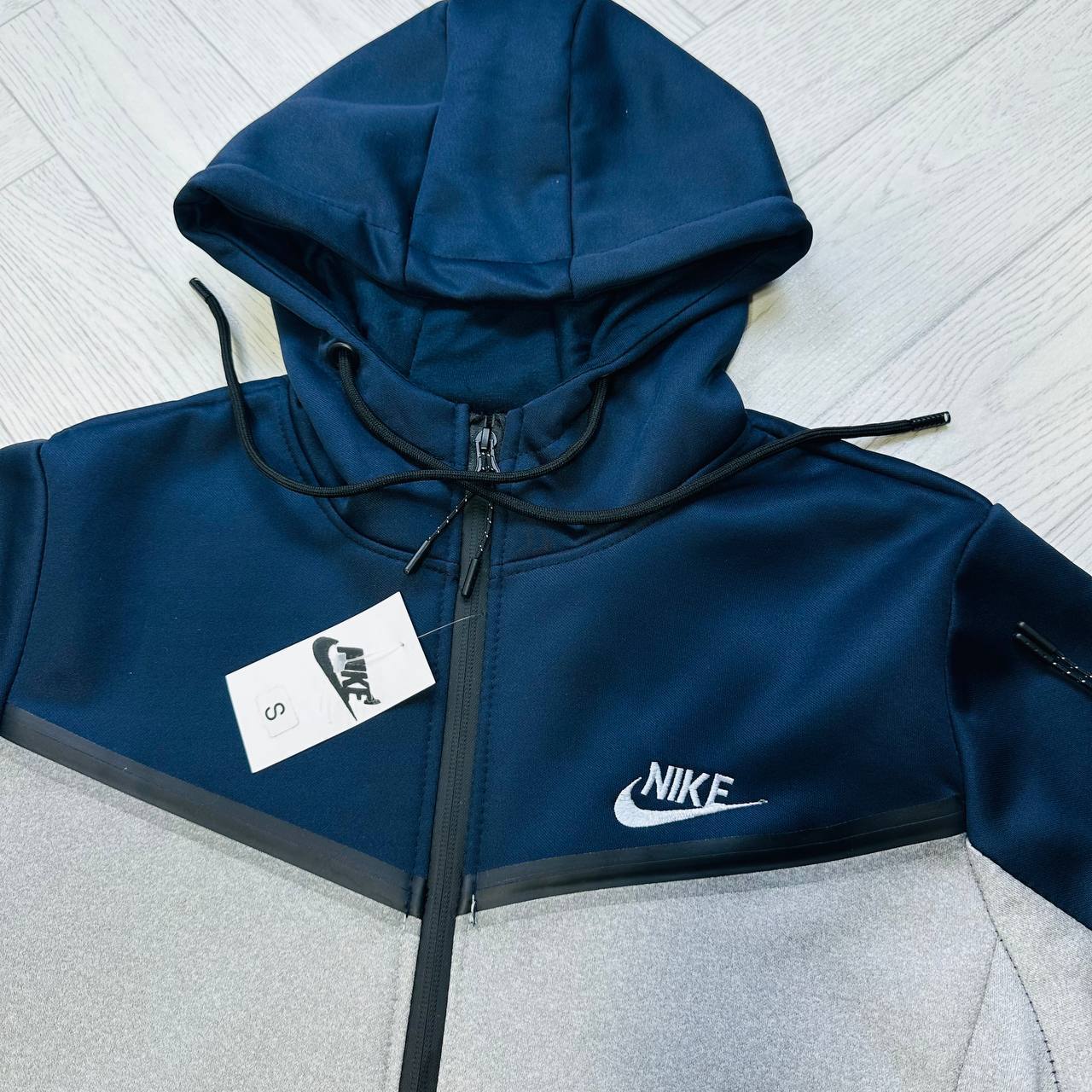 GOOD QUALITY NIK TRACK SUIT to2406