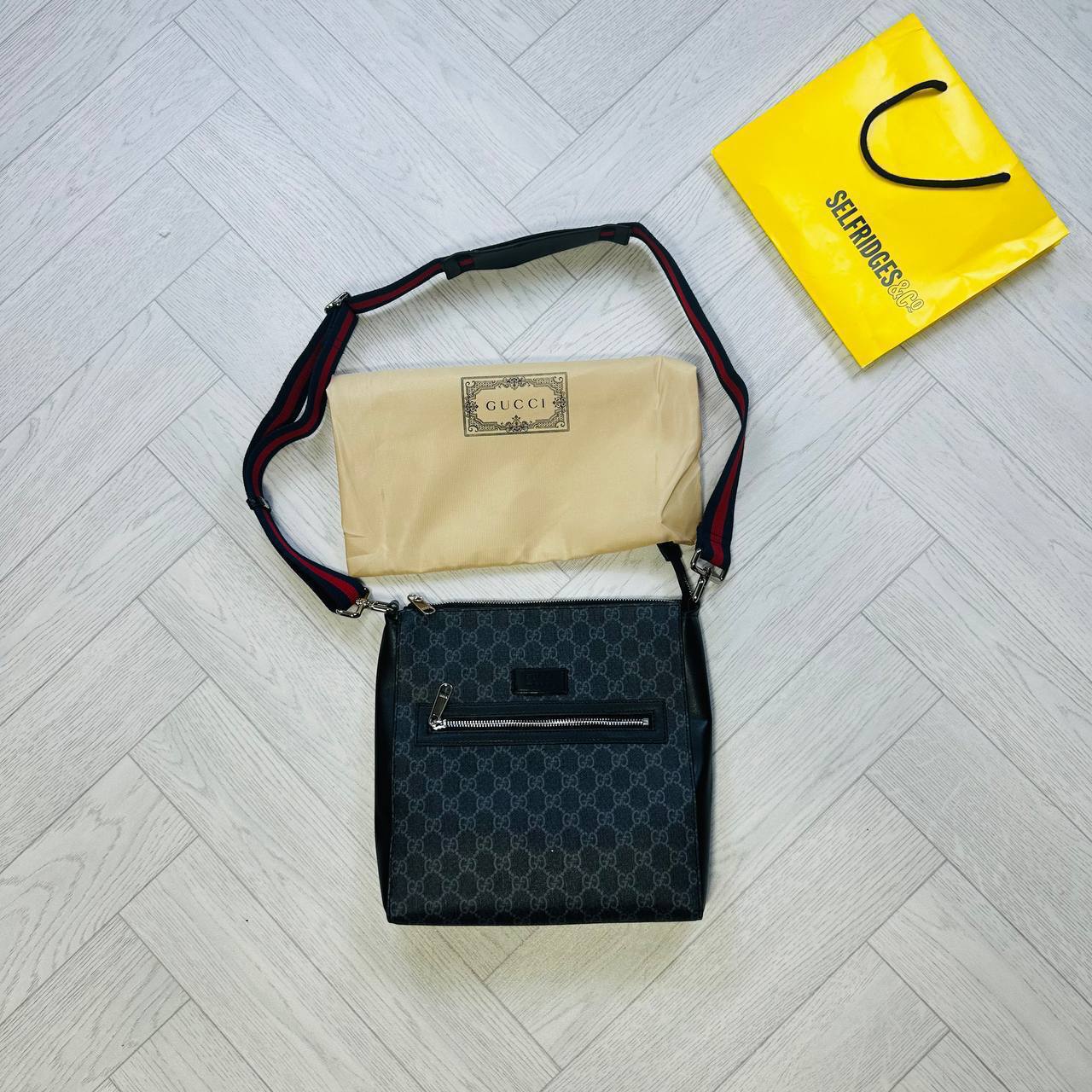 GUCC MAN BAG WHIT DUST BAG to2706