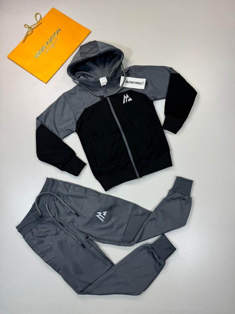 Kids monitrex tracksuit