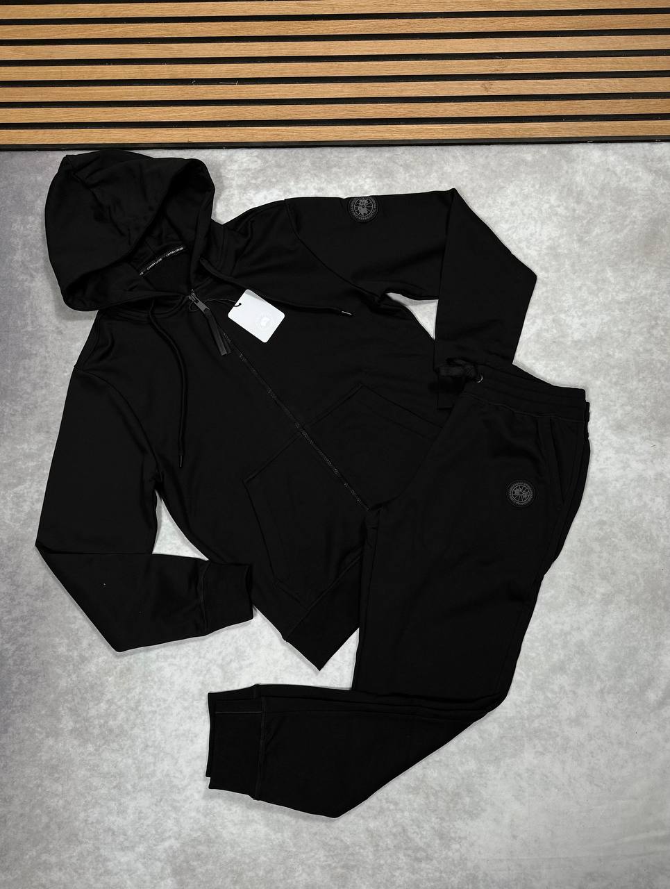SUPER CLO CANADA GOSE TRACKSUITS am1009