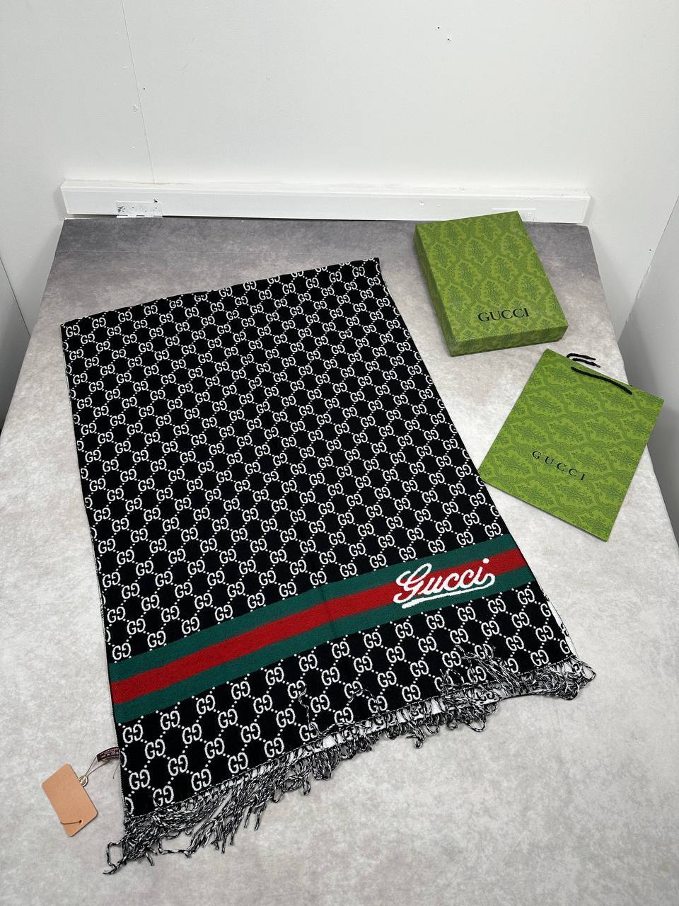 SUPER CLON GUCC CASHMERE SCARF COME WITH BOX am2906