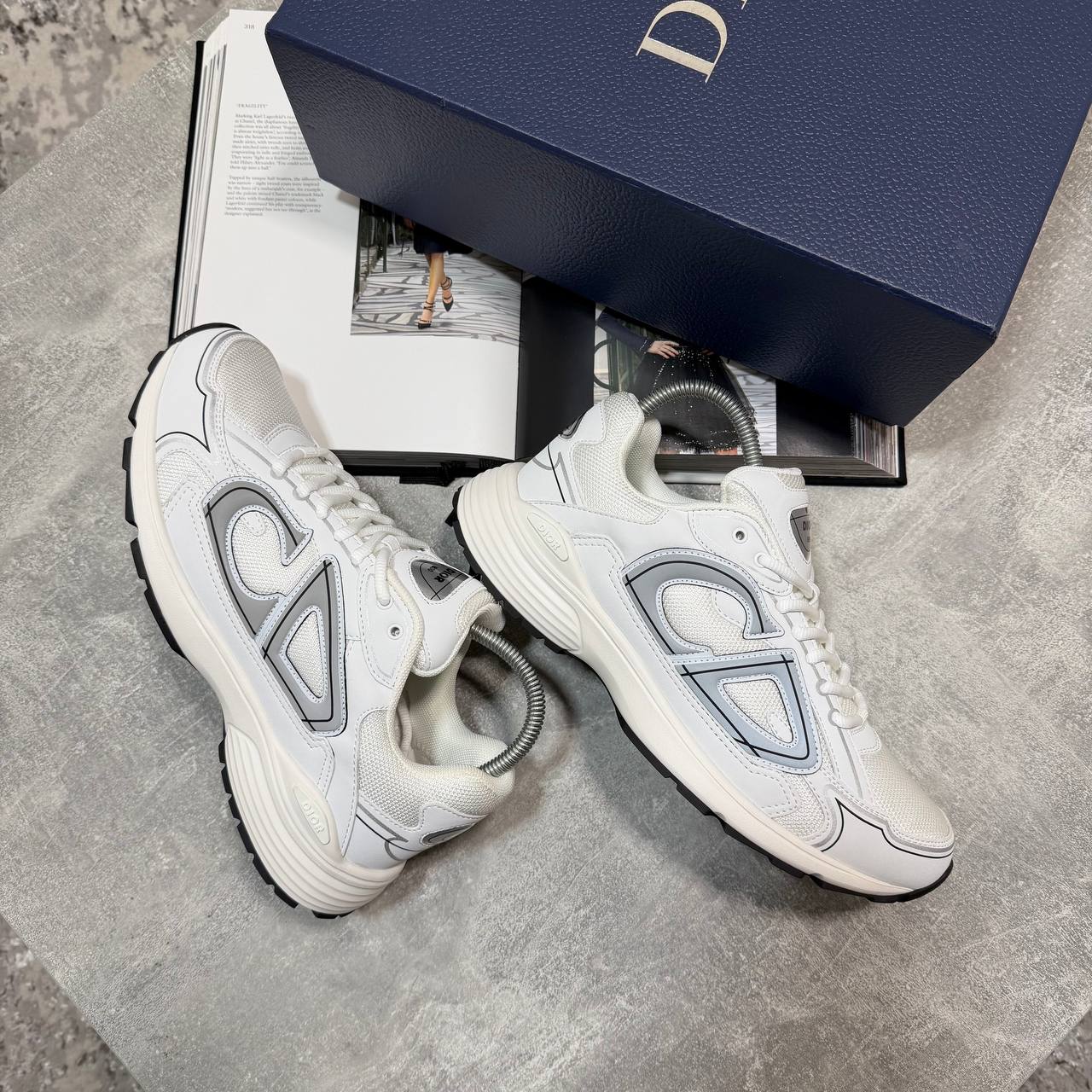 B30 aj017