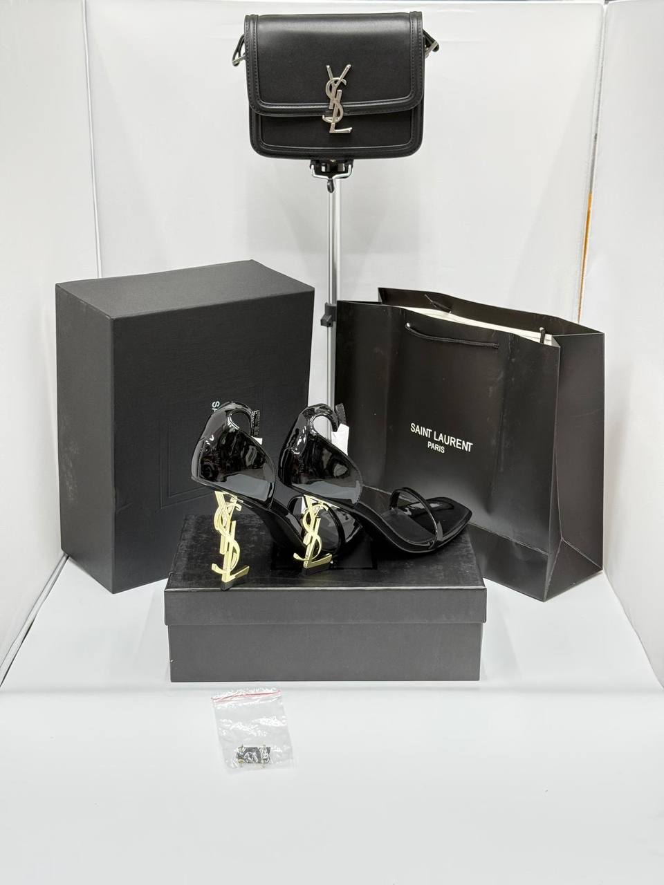 YSL ladies sandals ad0103
