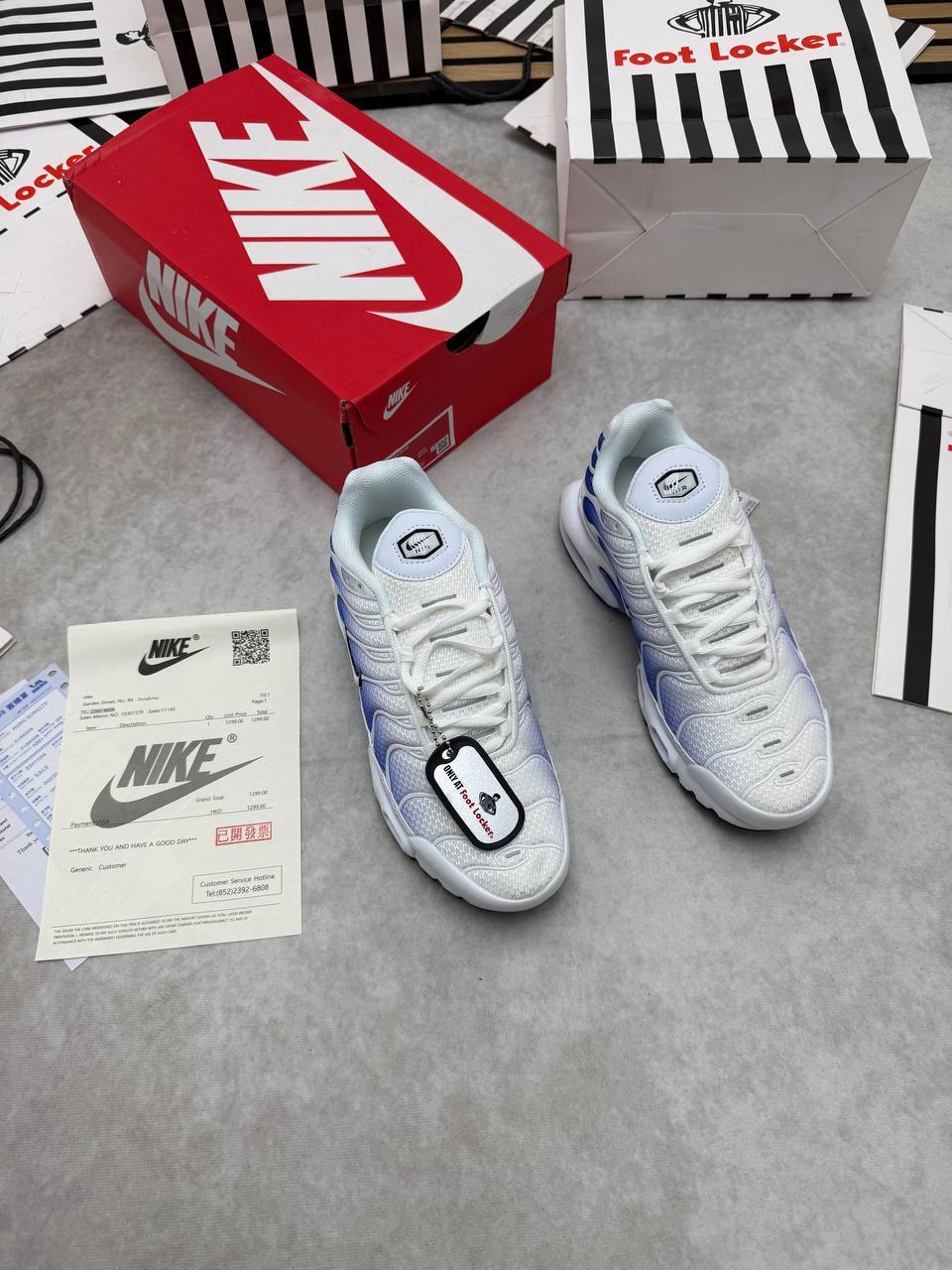 MENS NIK TNS AIR MAX PLUS COME WITH BOX ETC am0107