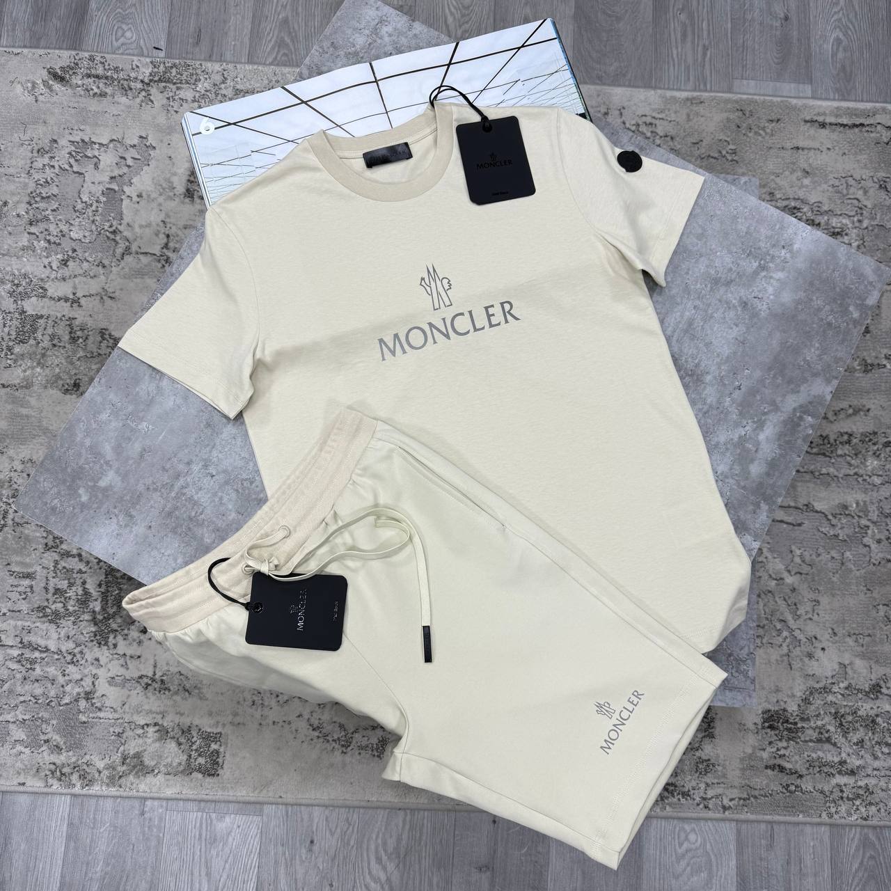 SUPER CLON MONCLE SHORTSET jay3006