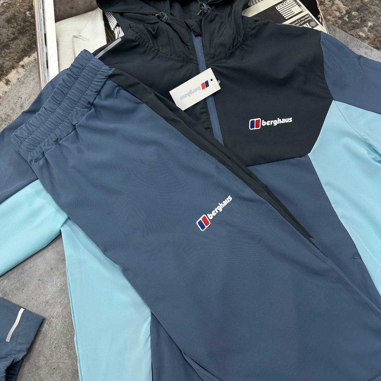 Top quality Berghau tracksuit ha0607