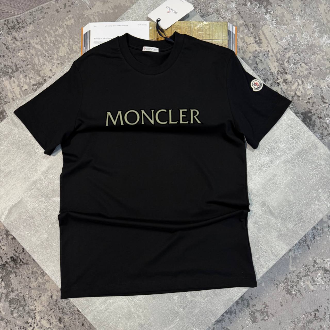 Moncle Tshirt aj0204