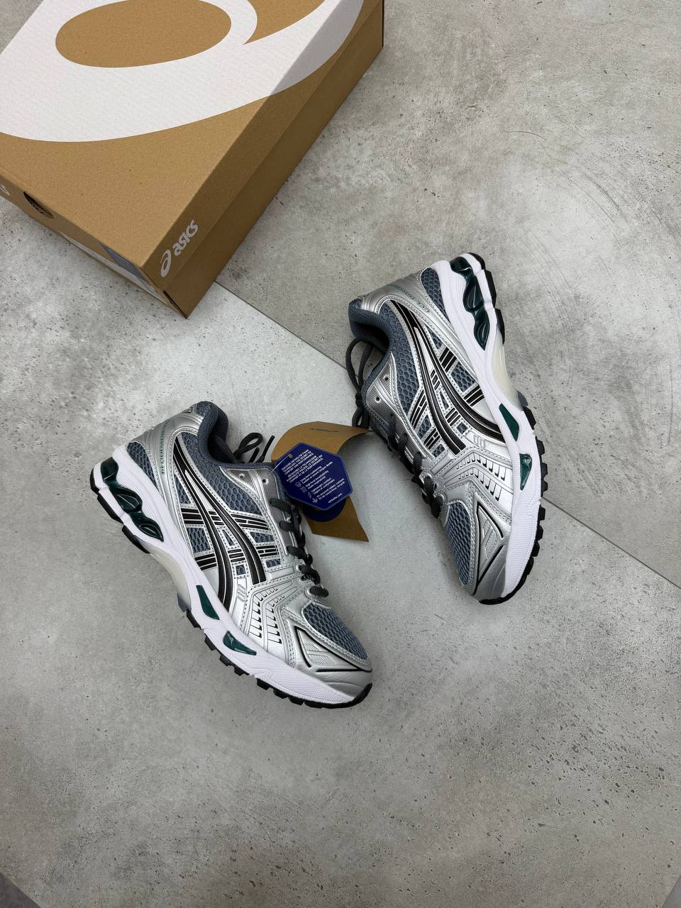 SUPER CLON MENS ASICS COME WITH BOX ETC am0807
