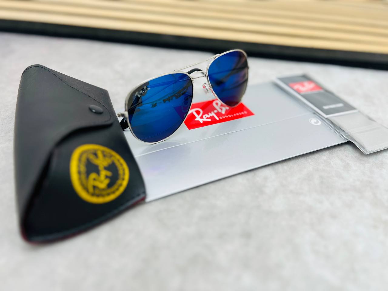 MENS RAYBA SUNGLASSES COME WITH BOX ETC am0304
