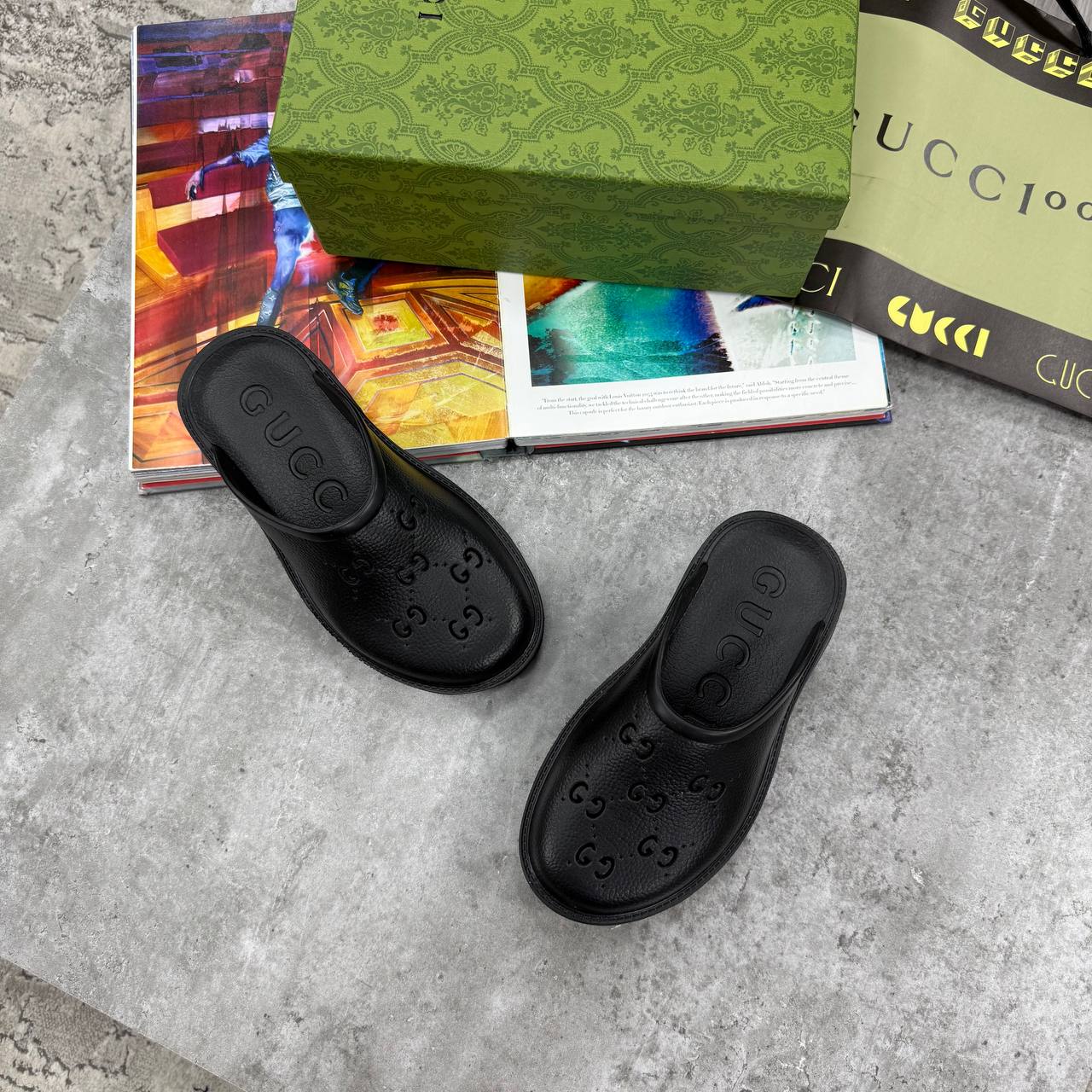 SUPER CLON GUCC CROCS jay1008