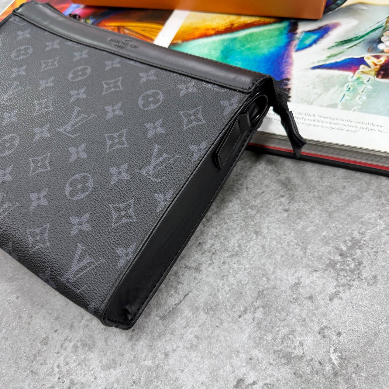 SUPER CLON LV HOLDERS WITH BOX ETC jay2408