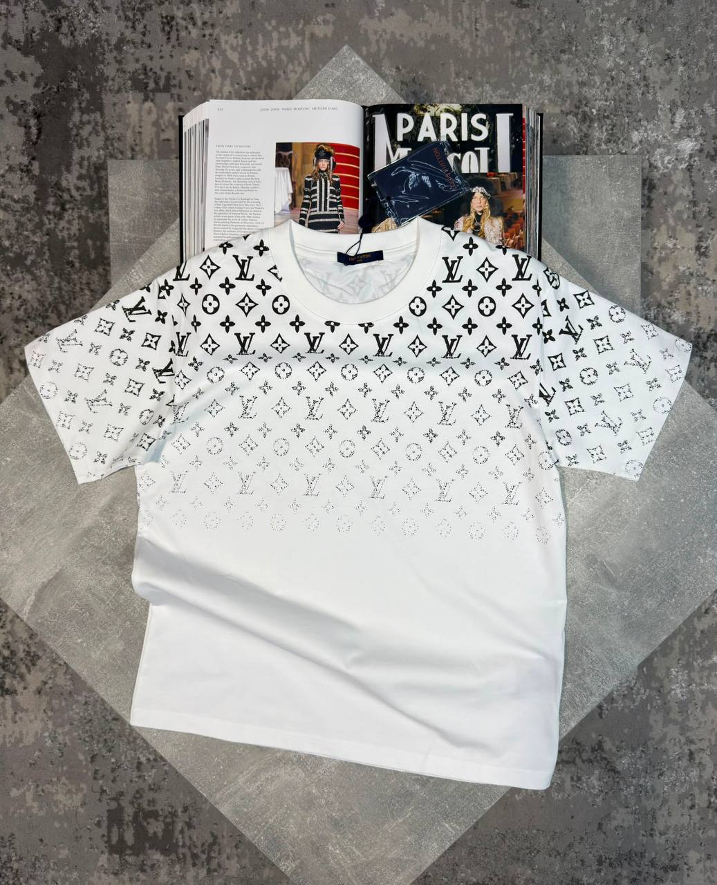 LV Tshirts aj1107