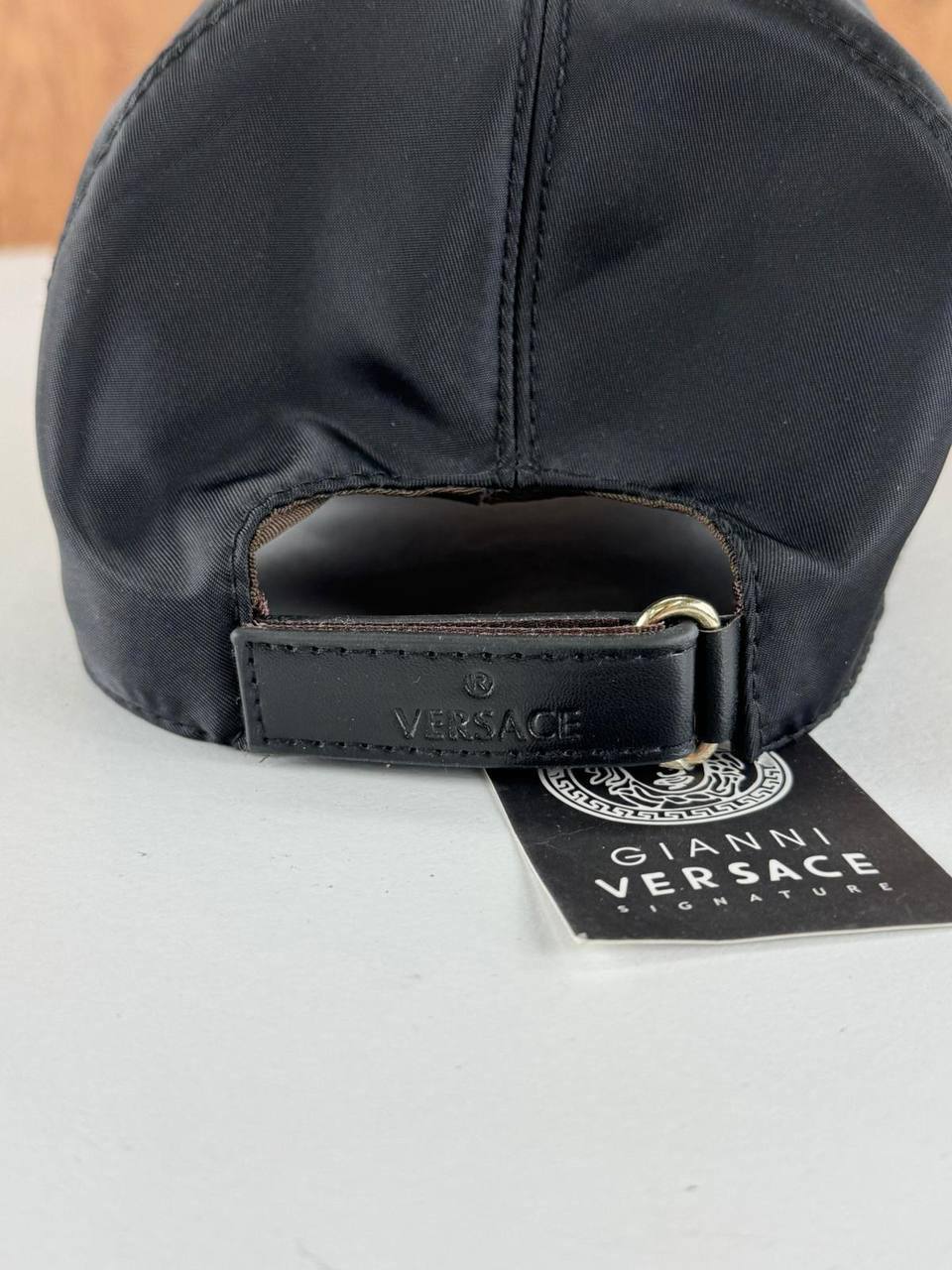 Versac cap jj1107