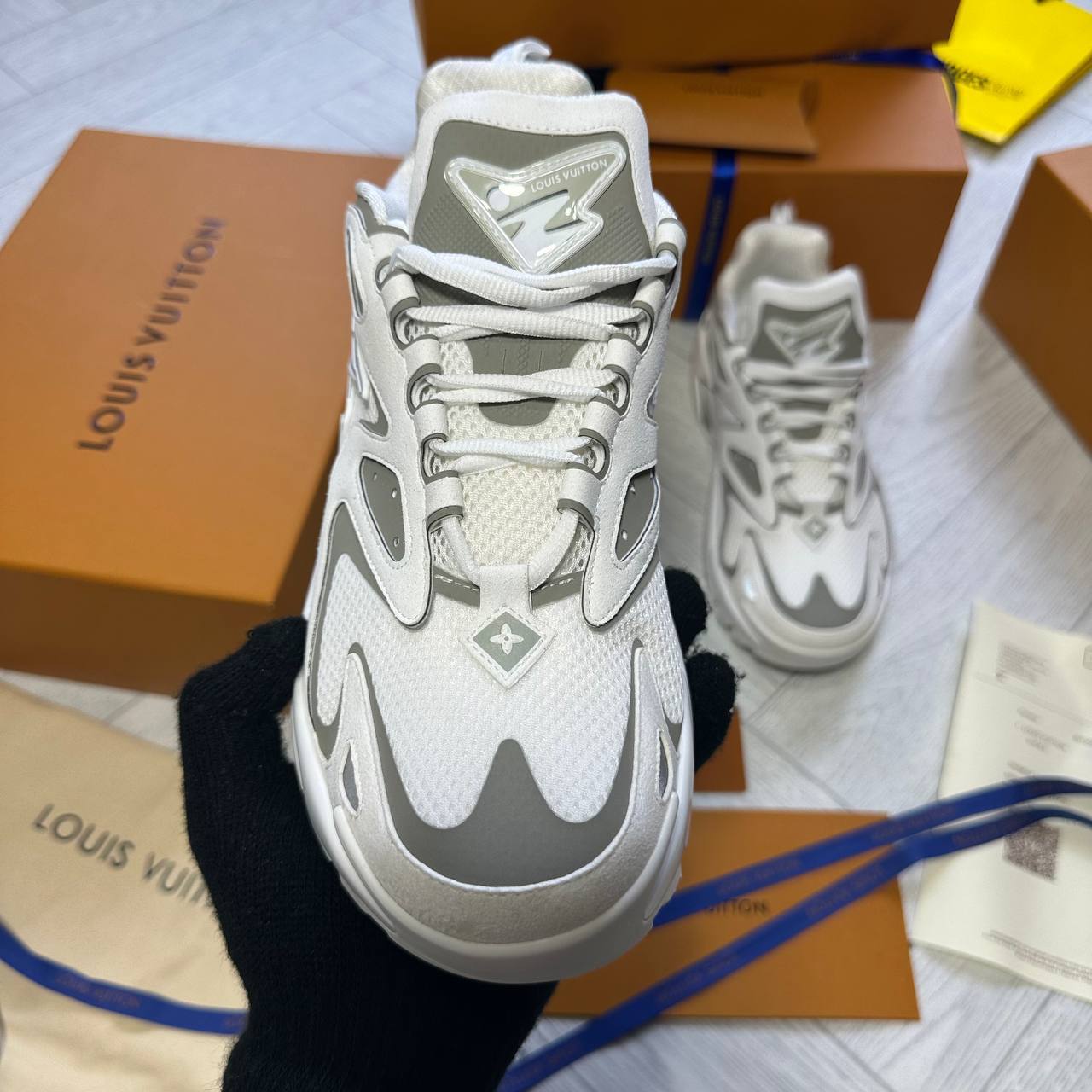 SUPERCLI QUALITY LVE SHOES to2209