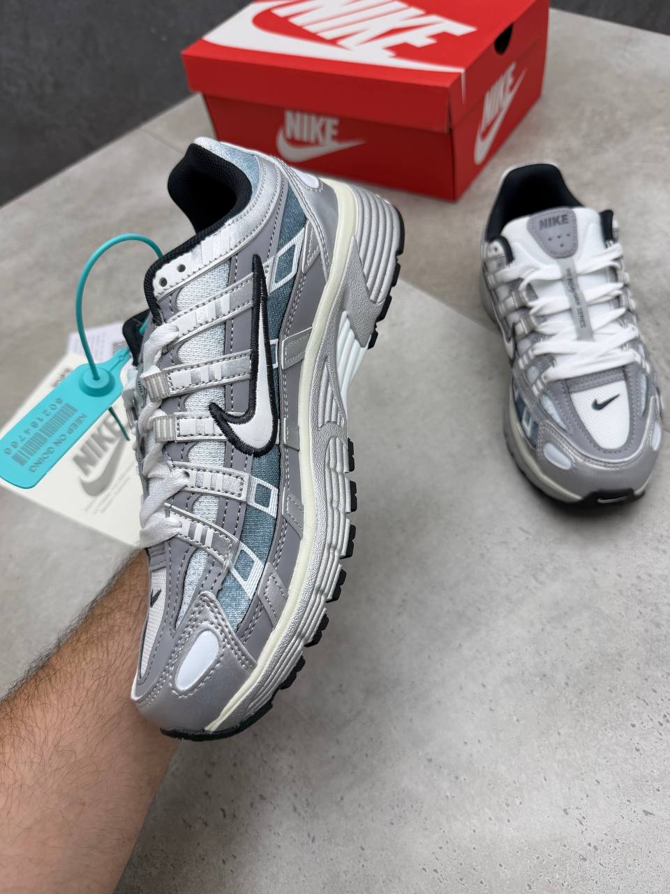 MENS NIK P6000 COME WITH BOX ETC am1707