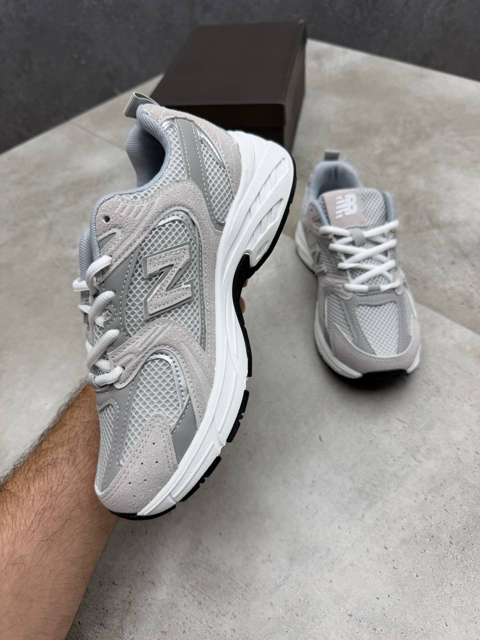 WOMENS NEW BALANCE am1707