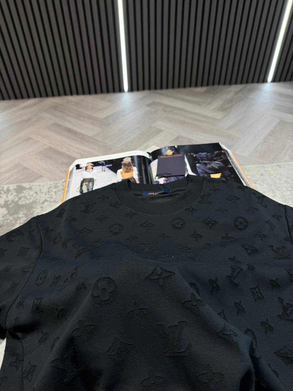 LV Tshirt aj0904
