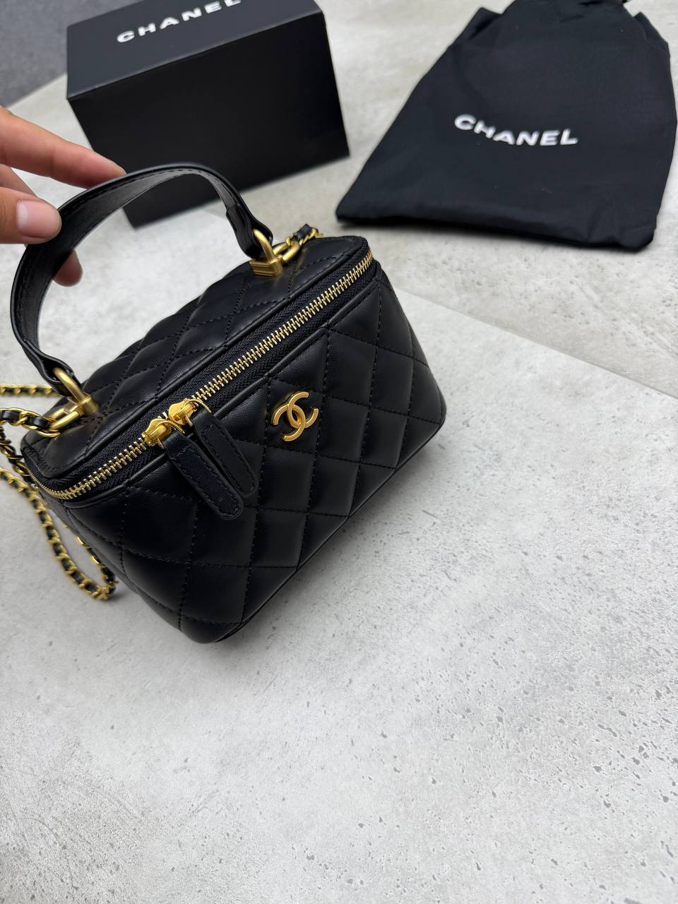 WOMENS CHANE BAG COME WITH BOX ETC am1707
