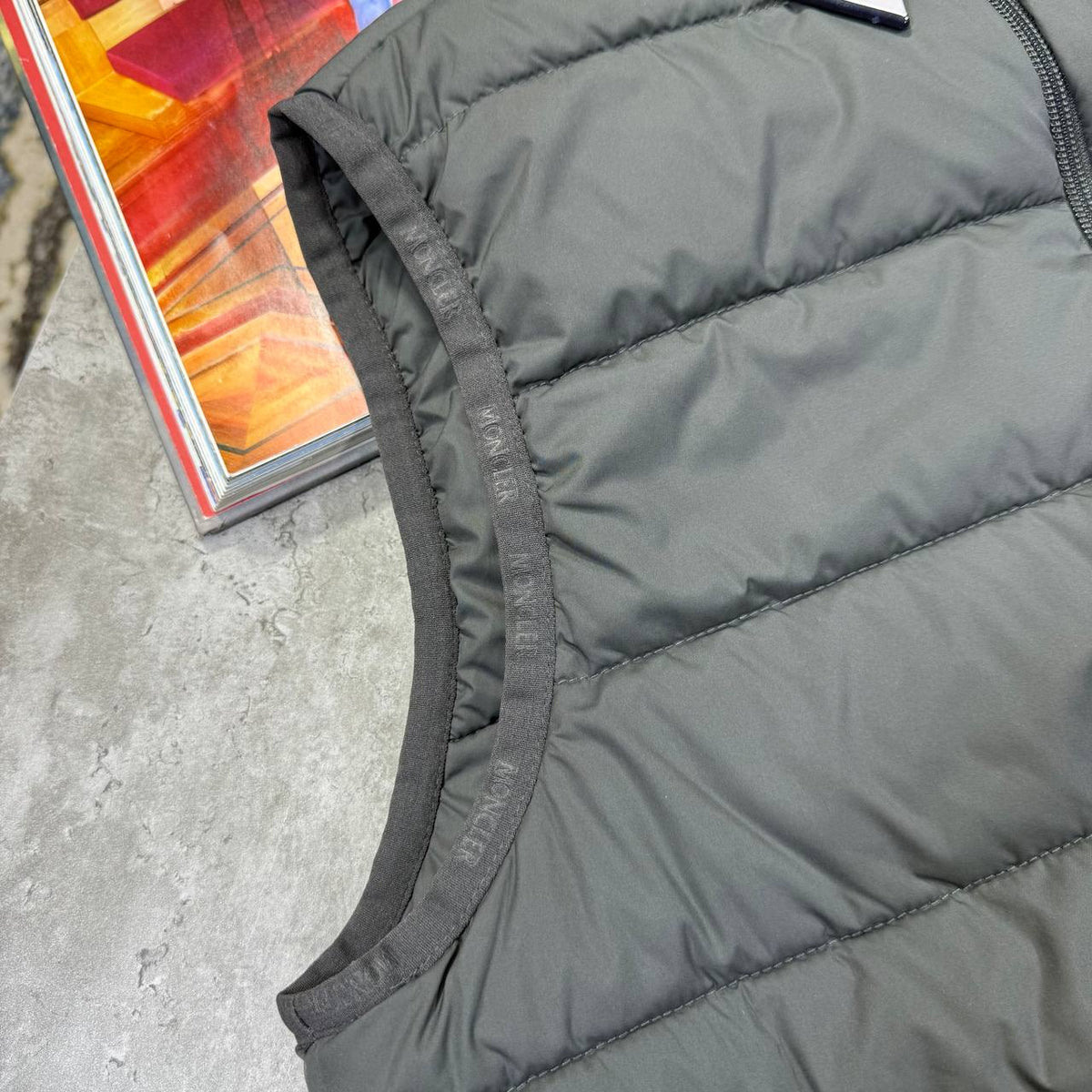 SUPER CLON MONCLE GILLET jay2608