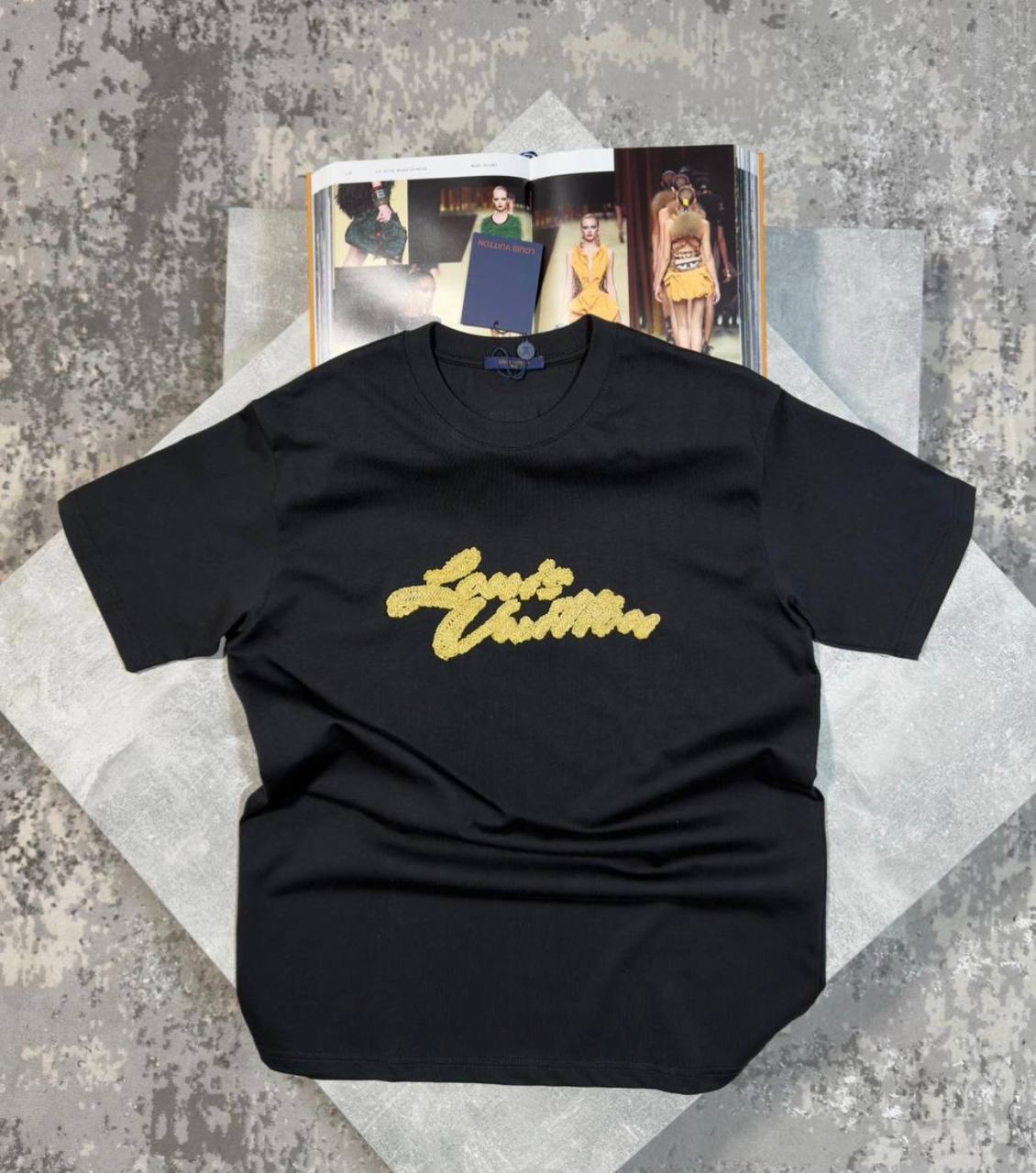 LV Tshirt aj1707