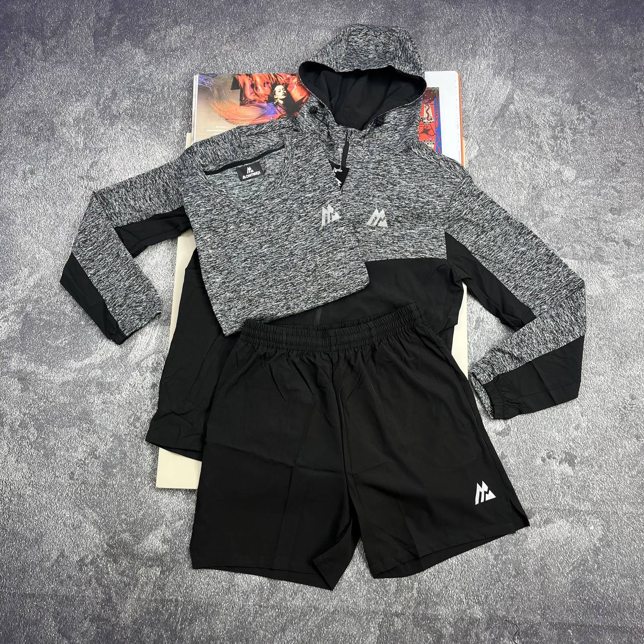 New style montre tracksuit sa1807
