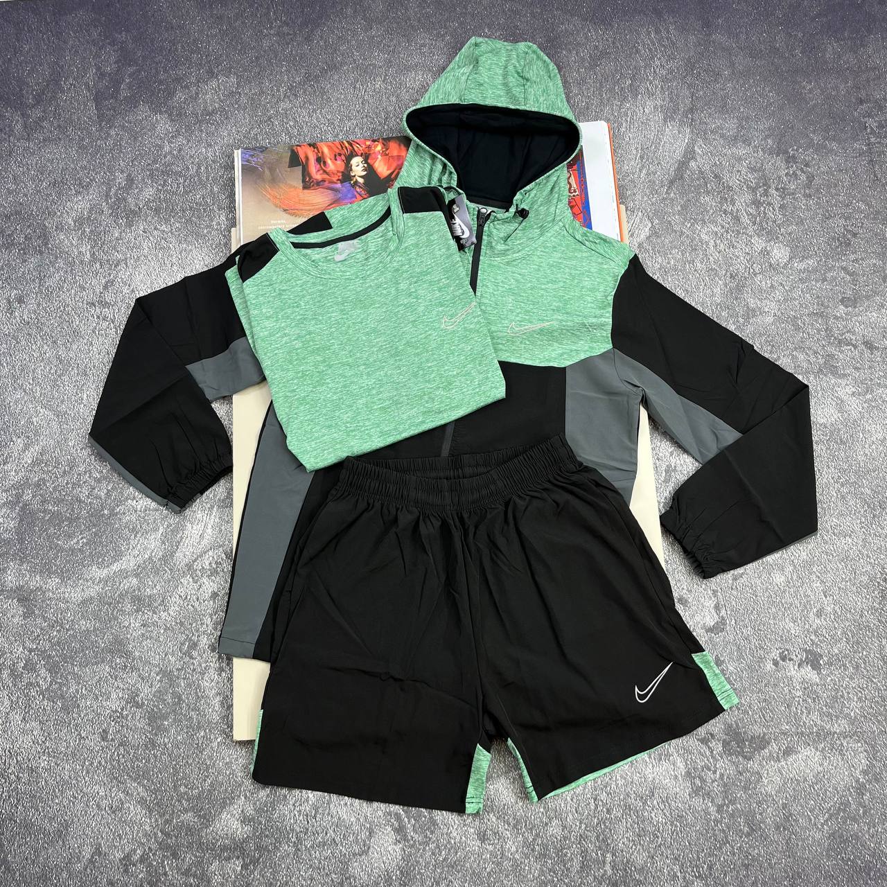 New style Nik tracksuits sa1807