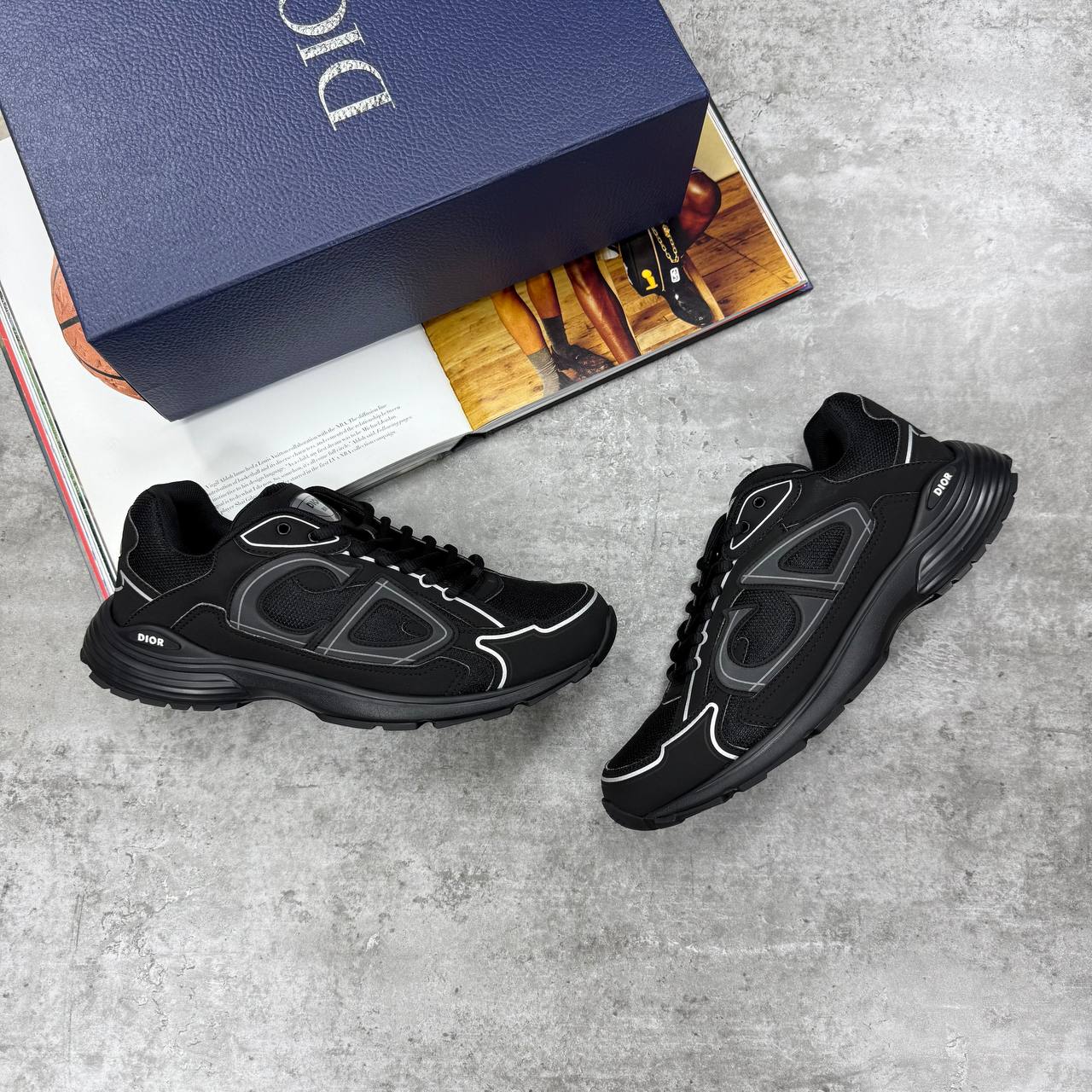 HIGH END DIO B30 WITH EXTRA LACES AND FULL PACKAGING ETC jay0208