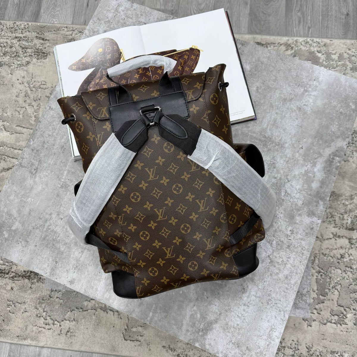 SUPER CLON LV BACKPACK 🎒 jay1809