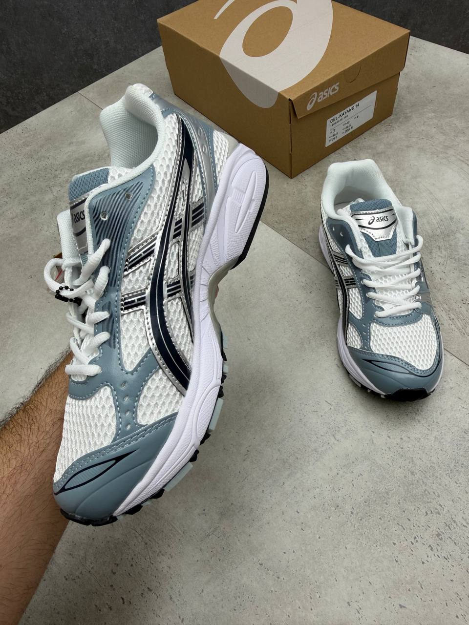 SUPER CLON ASIC TRAINERS am2207